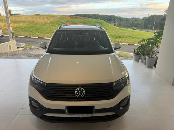 VOLKSWAGEN T-CROSS 1.0 200 TSI TOTAL FLEX AUTOMÁTICO VOLKSWAGEN T-CROSS 1.0 200 TSI TOTAL FLEX AUTOMÁTICO